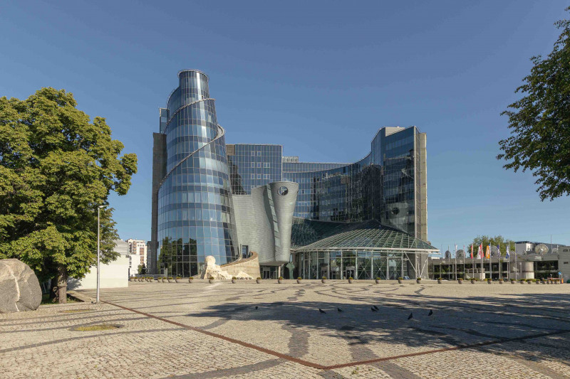 Pracownicy TVP otrzymają premię za maj