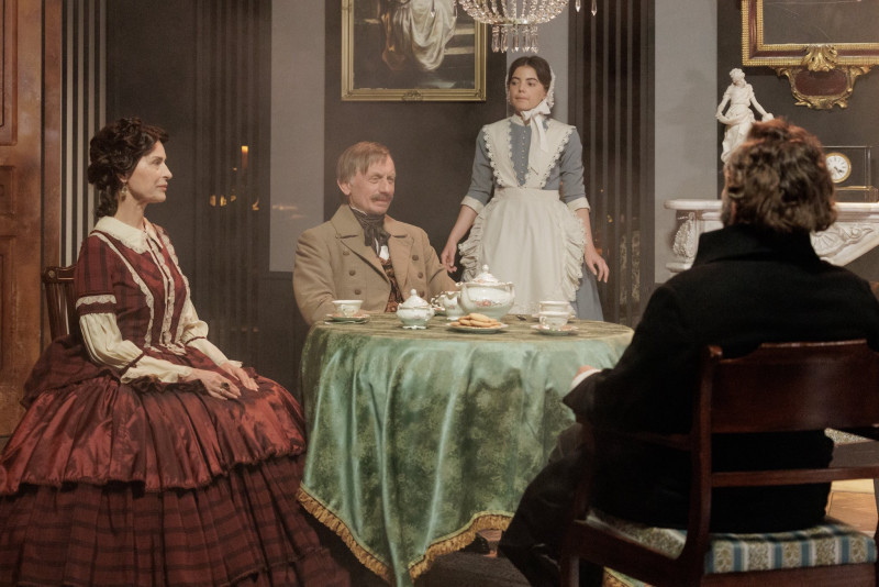 Prawie pół mln widzów przyciągnęła pierwsza premiera Teatru Telewizji w okresie 2025/2026