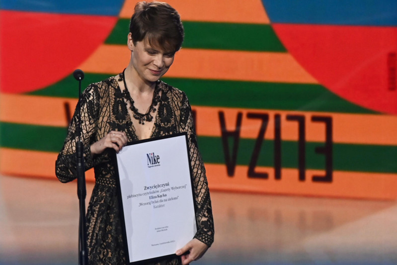 Wydawca triumfatorki Nike zapowiada dodruk i liczy na sprzedaż kolejnych 10 tys. egz.