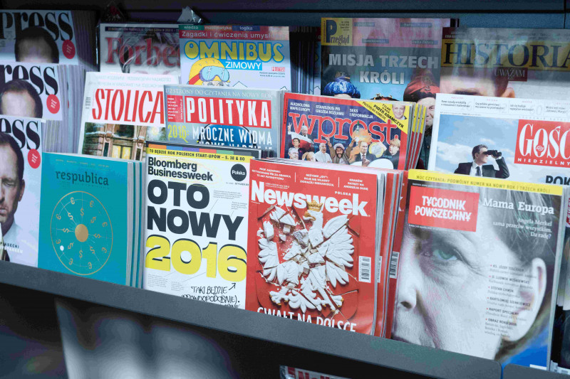 "Polityka" z największym spadkiem wpływów z reklam. Dane Kantar Media