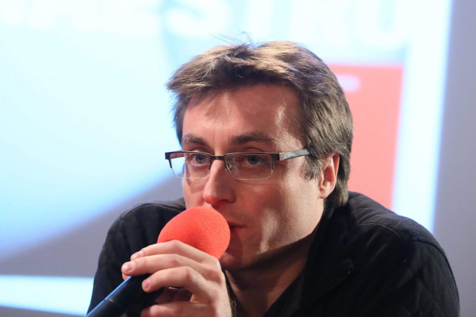 Marcin Kącki musi zamówić dodruk swojej książki o dziennikarstwie "Bez znieczulenia"