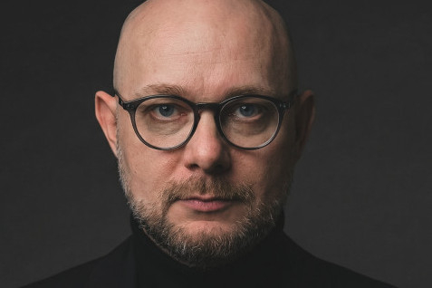 Marek Petner w Cape Morris jako account supervisor