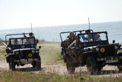 Ponad 120 tysięcy widzów obejrzało inscenizację historycznego lądowania w Normandii z 1944 roku podczas D-Day Hell 2009