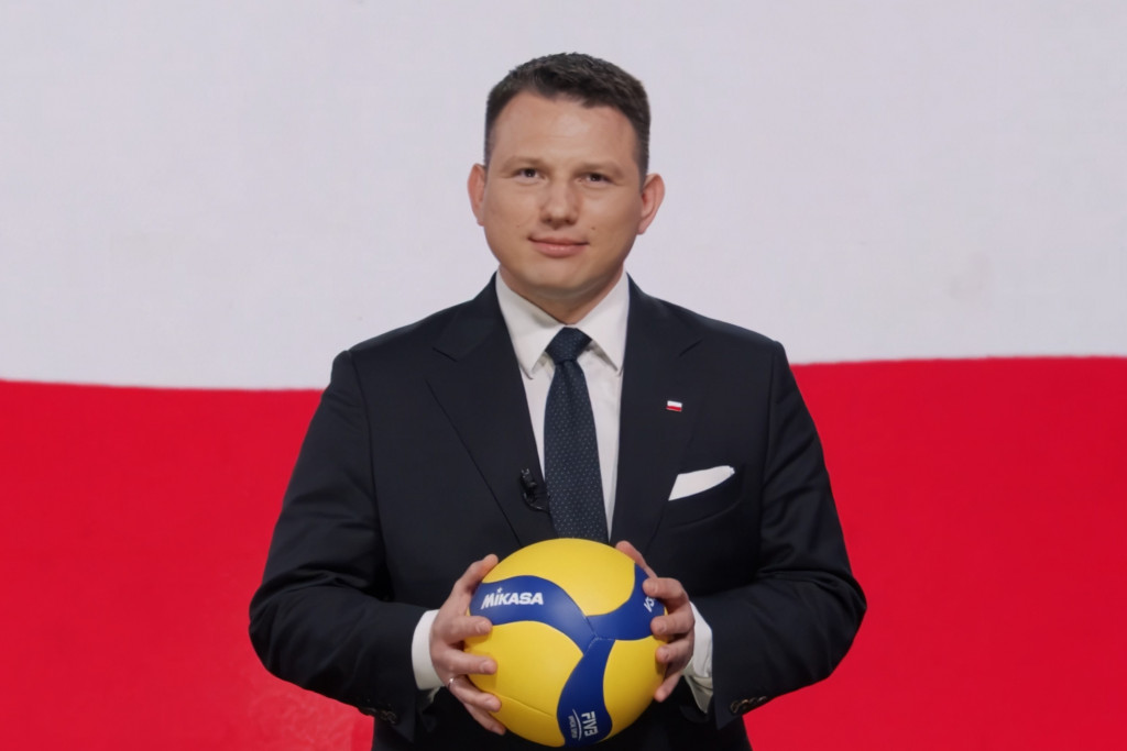 W spocie Mentzena wykorzystano głosy komentatorów Polsatu i TVP bez ich zgody