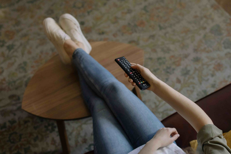 Polsat prowadzi w prime time. TVN ze spadkiem udziału w rynku. Dane Nielsena
